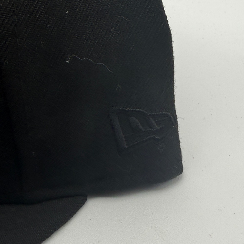 New Era 59FIFTY Toronto Blue Jays MLB Fitted Hat Black Red 7 1/2 20413762 - Picture 5 of 11